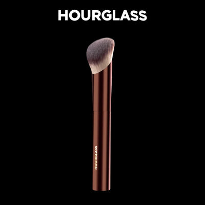 Soft Glow Foundation Brush