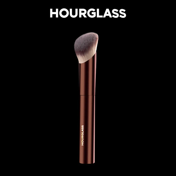 Soft Glow Foundation Brush