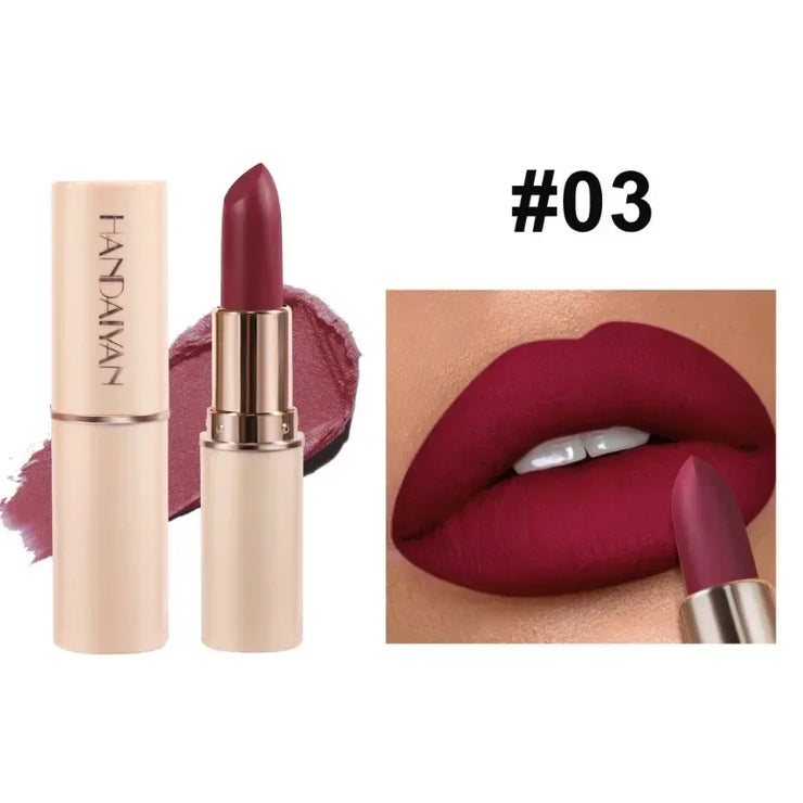 Tiefroter matter Lippenstift, wasserfest, nicht klebend, samtig 